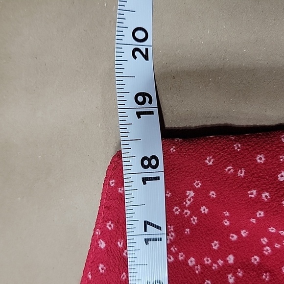 Lush Size M Berry-Cream Devon Knot Front Cami Blouse. Sleeveless, Exc Used Cond - Picture 8 of 12